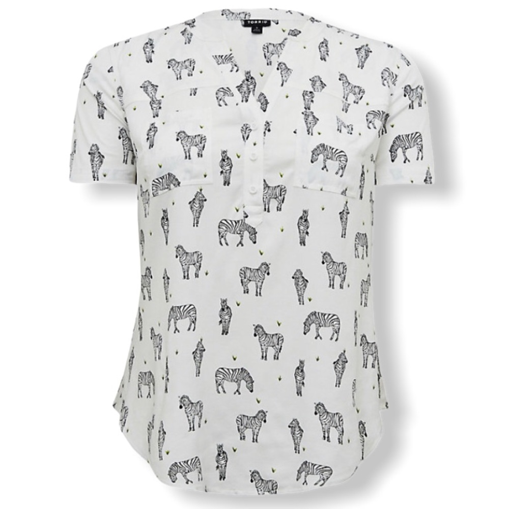{Torrid} NWT Harper Zebra Challis Pullover Blouse - Picture 3 of 9
